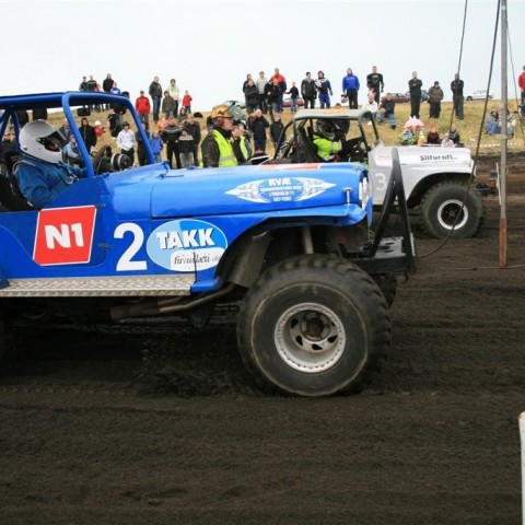 crop-05.09.2009_901__large_