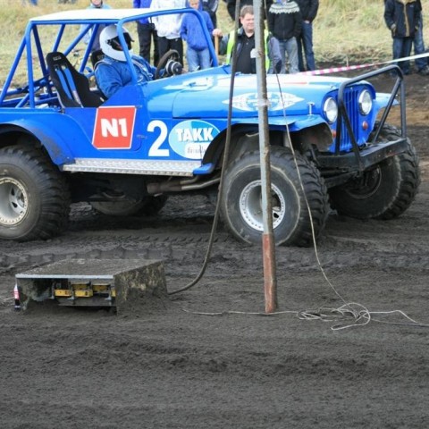 crop-05.09.2009_918__large_