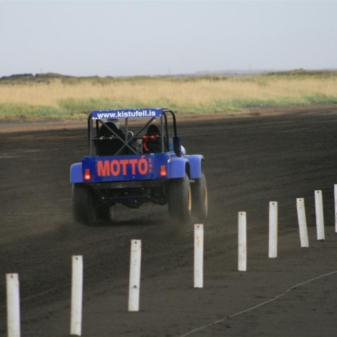 crop-05.09.2009_925__large_