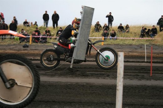 05.09.2009_480__large_