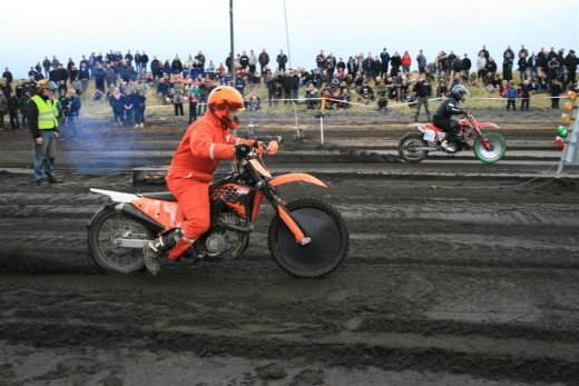 05.09.2009_582__large_