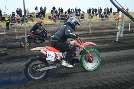 05.09.2009_736__large_