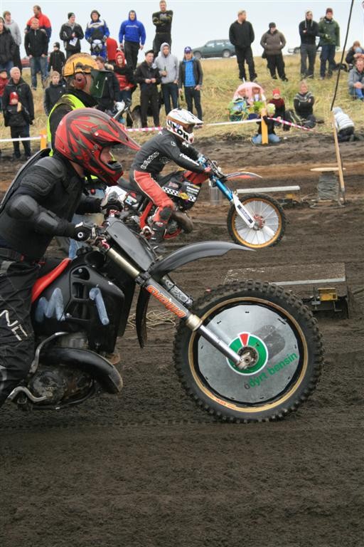 05.09.2009_885__large_