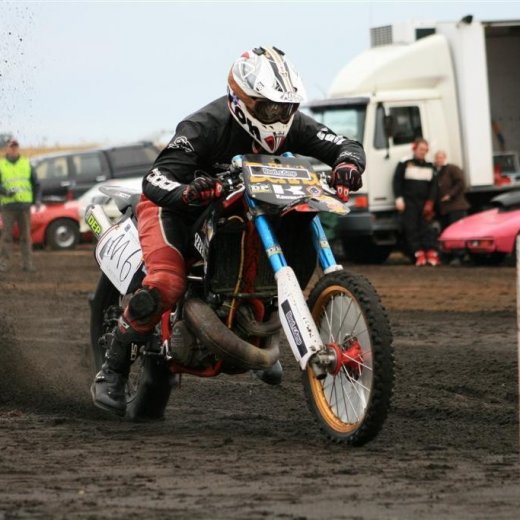 crop-05.09.2009_260__large_