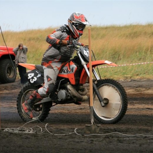 crop-05.09.2009_263__large_