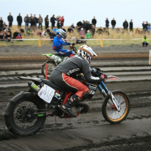 crop-05.09.2009_578__large_