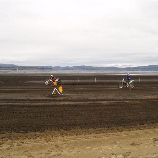 crop-p9056265__large_