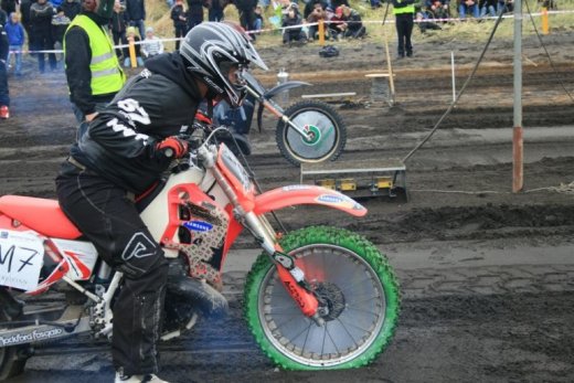 05.09.2009_733__large_