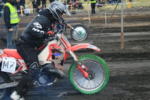 05.09.2009_734__large_