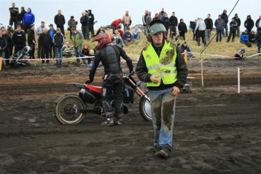 05.09.2009_877__large_