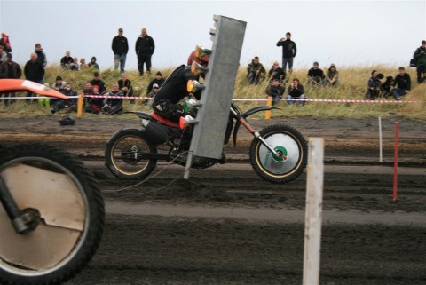 05.09.2009_480__large_