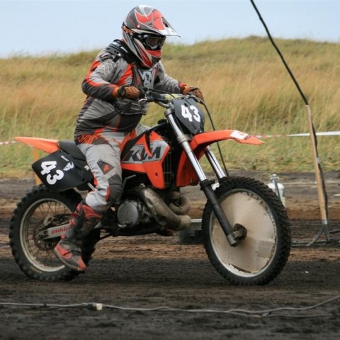 crop-05.09.2009_264__large_