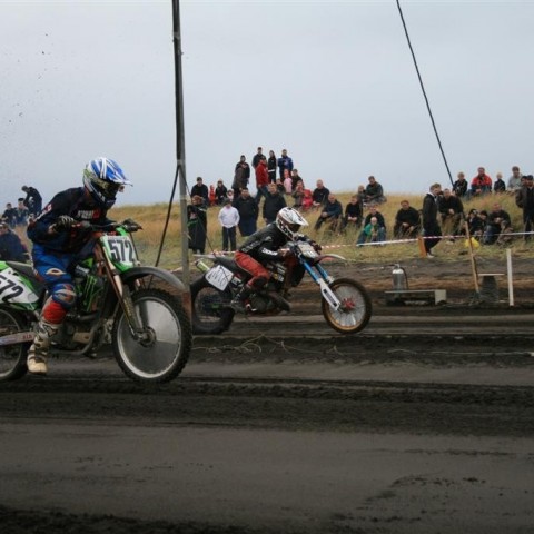 crop-05.09.2009_467__large_