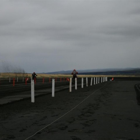 crop-05.09.2009_481__large_