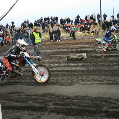 crop-05.09.2009_575__large_