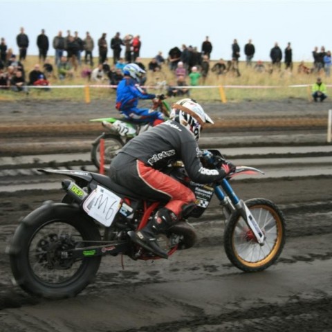 crop-05.09.2009_578__large_