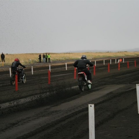 crop-05.09.2009_738__large_