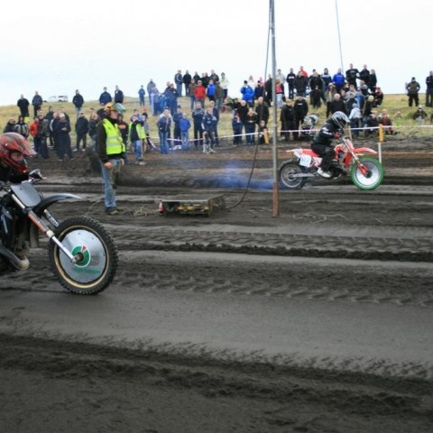 crop-05.09.2009_804__large_