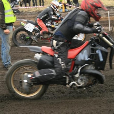 crop-05.09.2009_887__large_