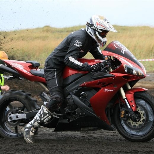 crop-05.09.2009_269__large_