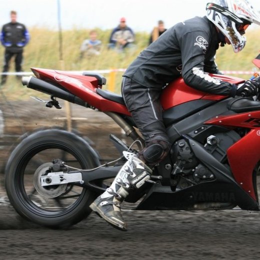 crop-05.09.2009_271__large_