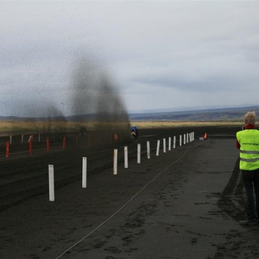 crop-05.09.2009_602__large_