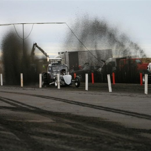 crop-05.09.2009_409__large_