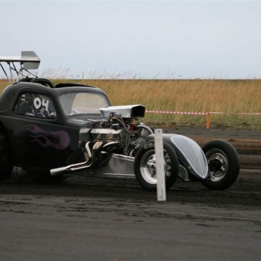 crop-05.09.2009_411__large_