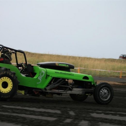 crop-05.09.2009_424__large_