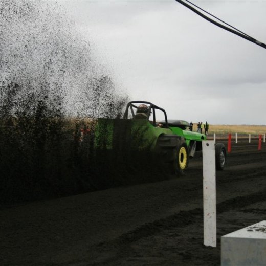 crop-05.09.2009_559__large_