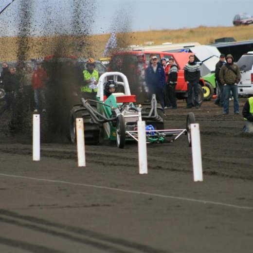 crop-05.09.2009_696__large_