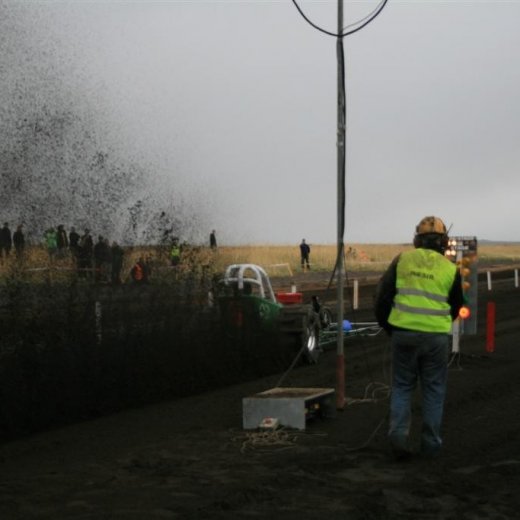 crop-05.09.2009_723__large_