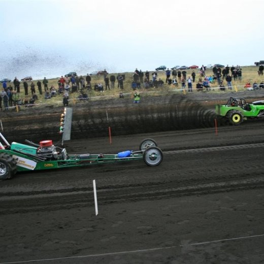 crop-05.09.2009_873__large_