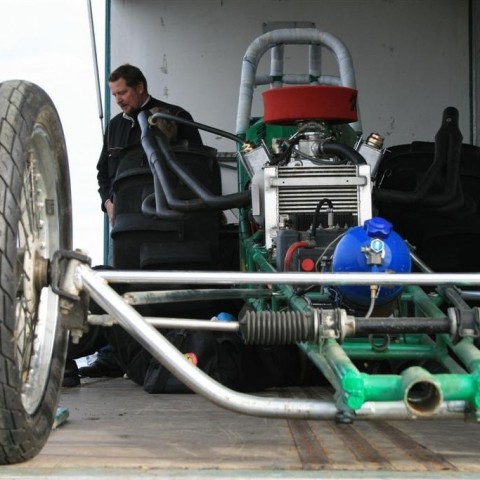 crop-05.09.2009_181__large_