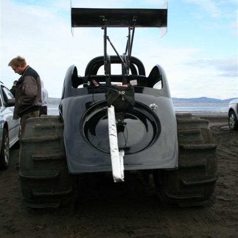 crop-05.09.2009_211__large_