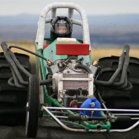 crop-05.09.2009_415__large_