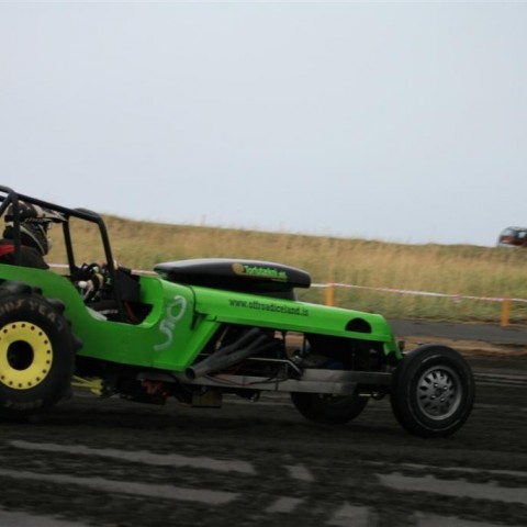 crop-05.09.2009_424__large_