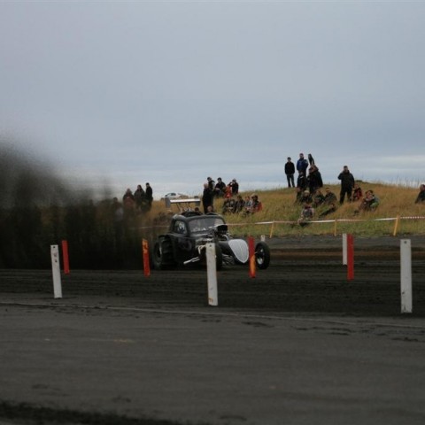 crop-05.09.2009_430__large_