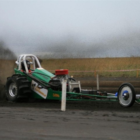 crop-05.09.2009_433__large_