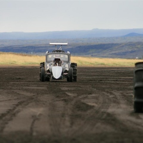 crop-05.09.2009_436__large_