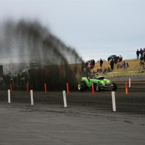 crop-05.09.2009_440__large_