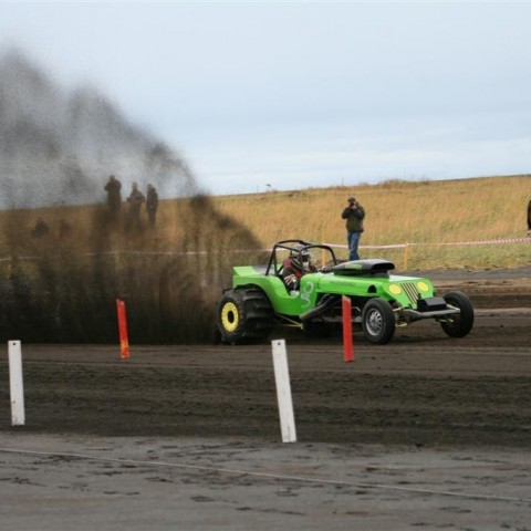 crop-05.09.2009_442__large_