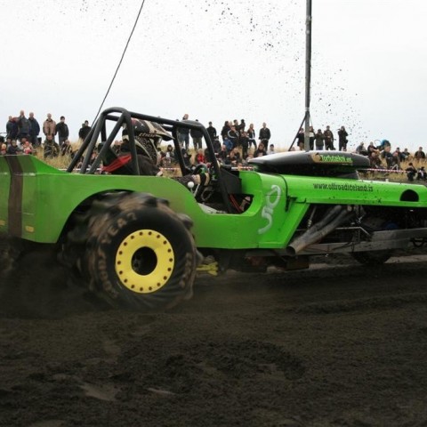 crop-05.09.2009_556__large_