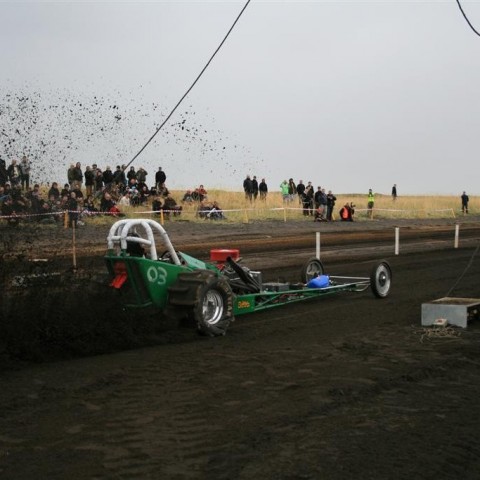 crop-05.09.2009_721__large_