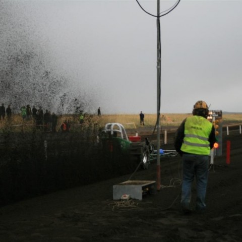 crop-05.09.2009_723__large_