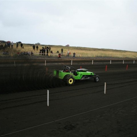 crop-05.09.2009_790__large_