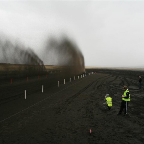 crop-05.09.2009_794__large_