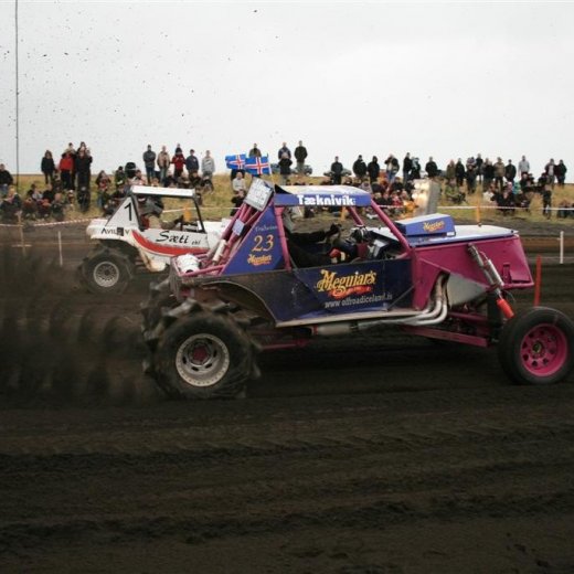 crop-05.09.2009_773__large_