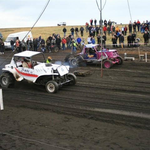 crop-05.09.2009_852__large_