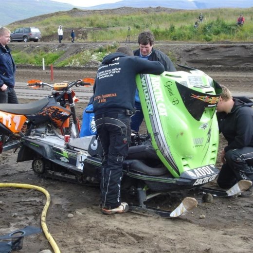 crop-sandur1.08.09_063__large_